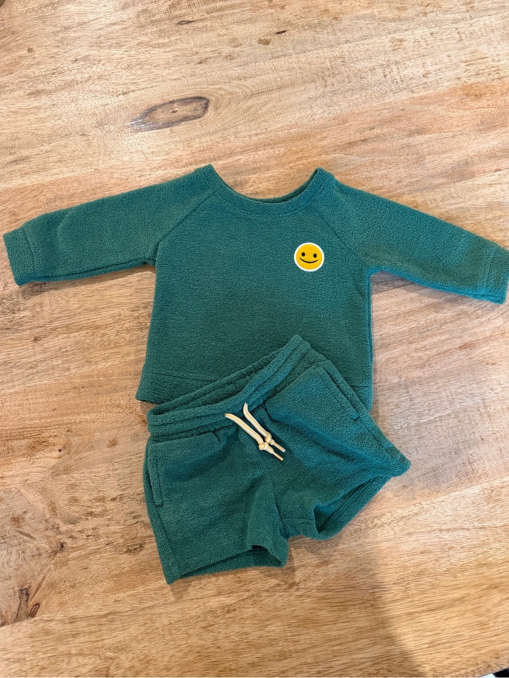 Old Navy| Baby Matching Set | Smiley Face | 0–3 Months